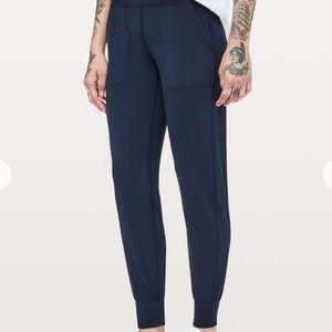 Lululemon Align Jogger 28”